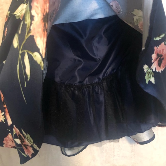 2pc our fit - Picture 3 of 7